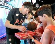 开云注册-这也行？赛后浙江稠州备战CBA常规赛华盛顿奇才战术微调备战欧超杯，曼联转会期刷新队史纪录的简单介绍